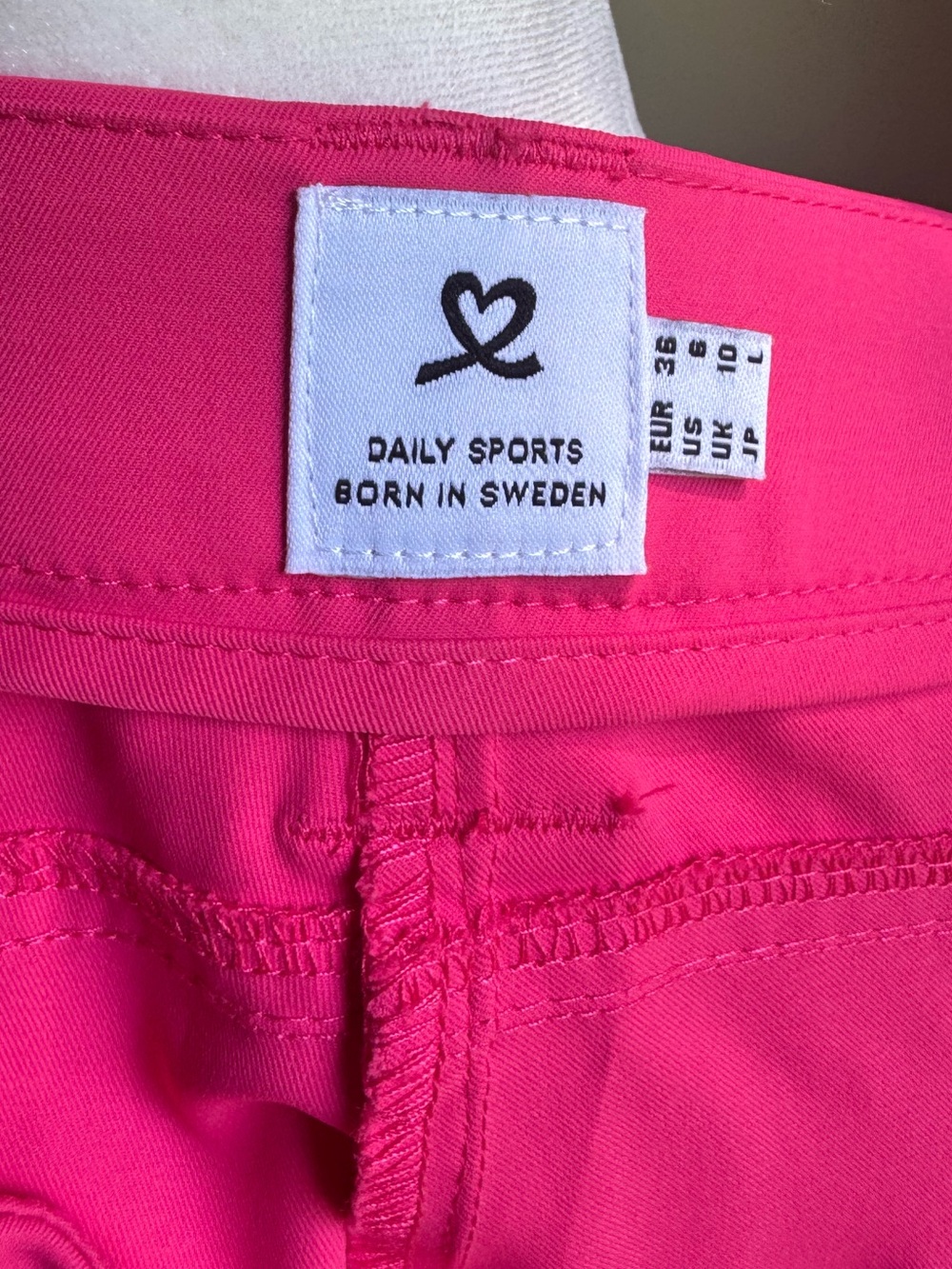 Daily Sports Women’s Lyric Radiant Pink Pants Size 6 - Picture 5 of 8